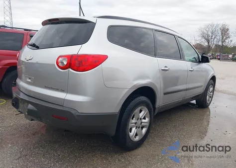 2012 Chevrolet Traverse Ls z USA, uszkodzony, nr VIN 1GNKRFED6CJ298038